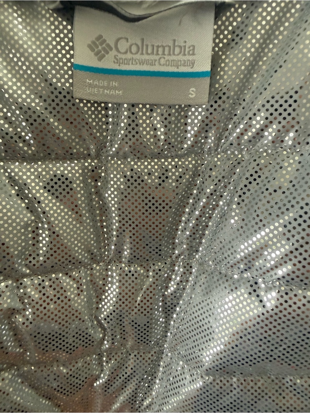 Columbia Peach Quilted Packable Puffer Vest - Picture 8 of 8